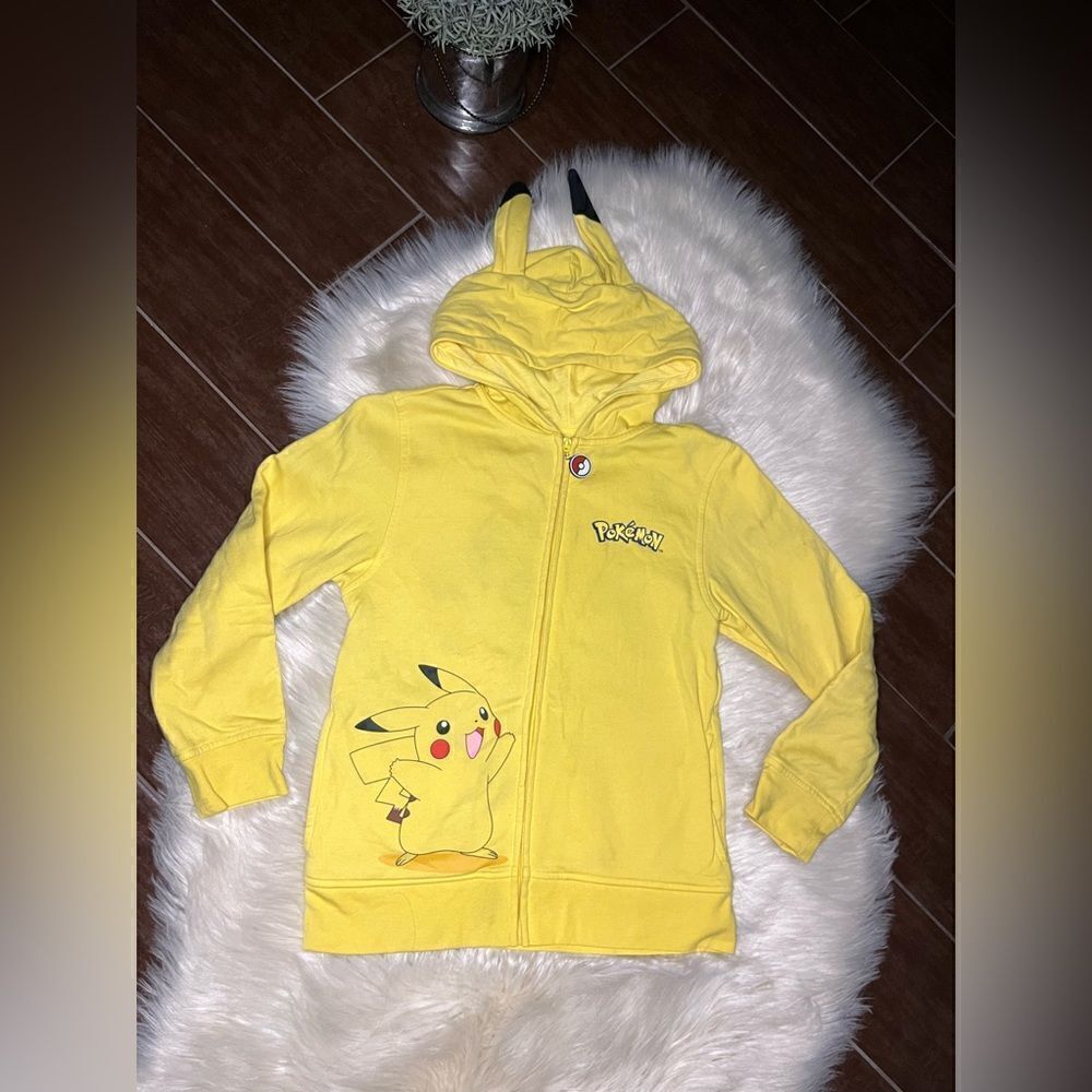 Pokemon pikachu hoodie sweatshirt jacket sz medium